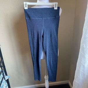 THREADS 4 THOUGHT blue ribbed high rise crop leggings | small